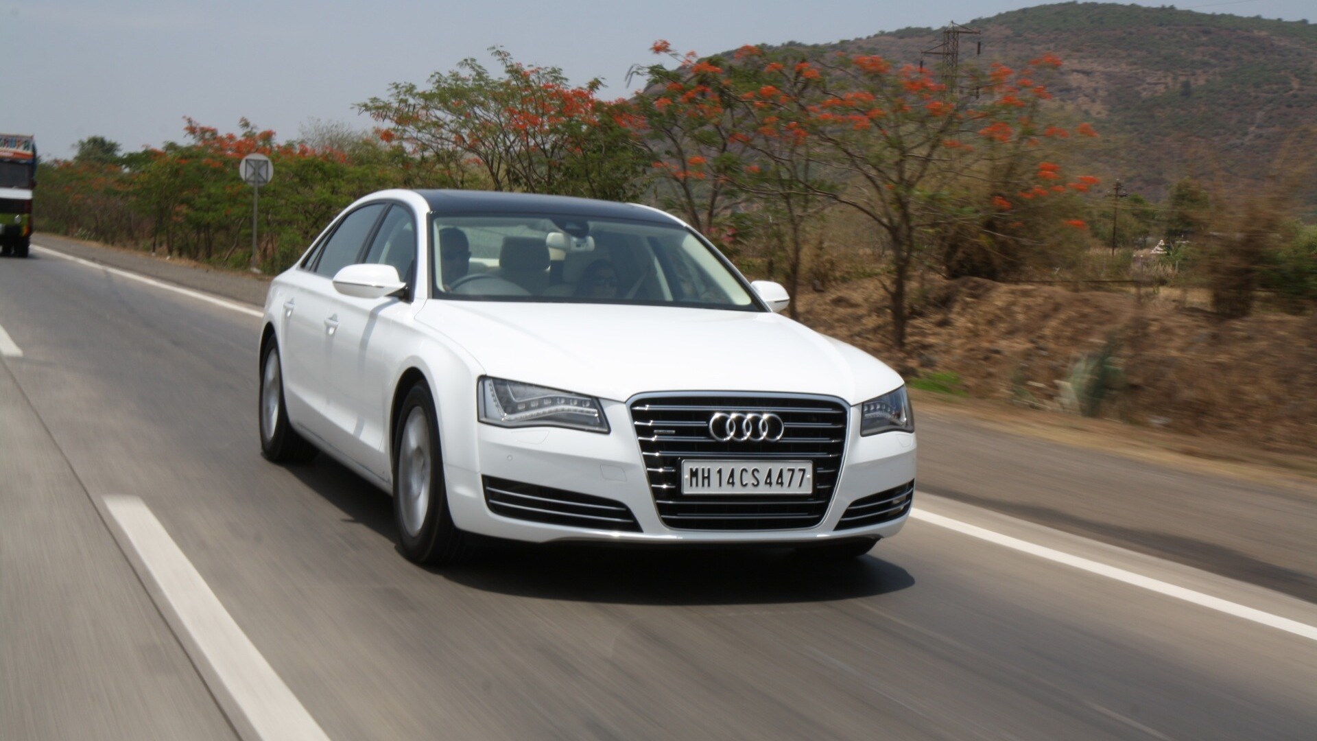 Audi-A8l-2012-3-0-TDI-Quattro-Exterior